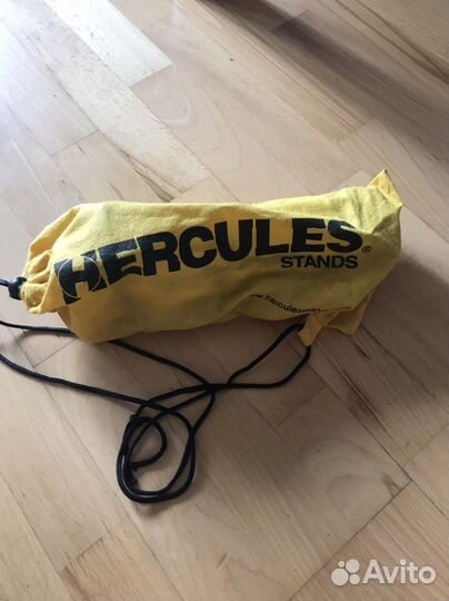 Гитарная стойка