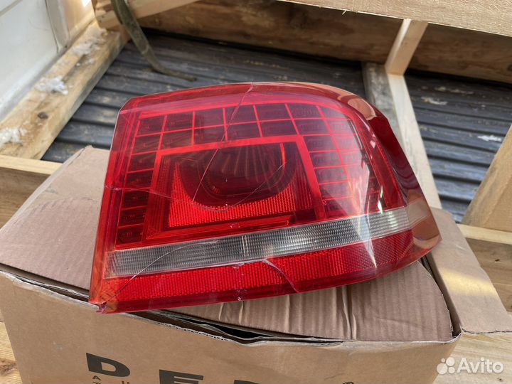 Задняя фара на Volkswagen Passat