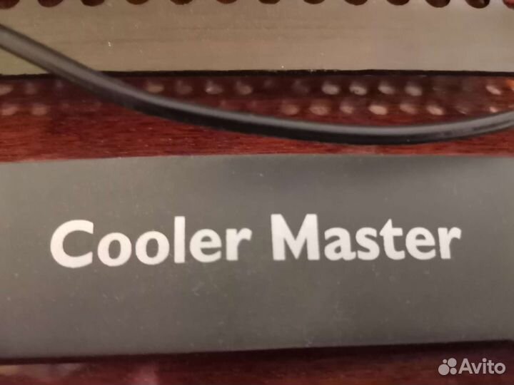 Подставка с охлаждением для ноутбука