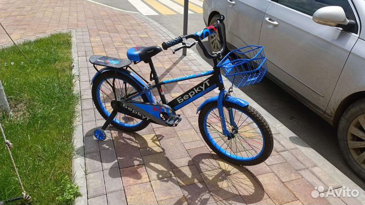 Велосипед для 5-8 лет,в идеальном состоянии