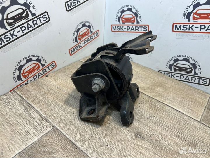 Опора двигателя правая Mitsubishi Lancer 10 4A92