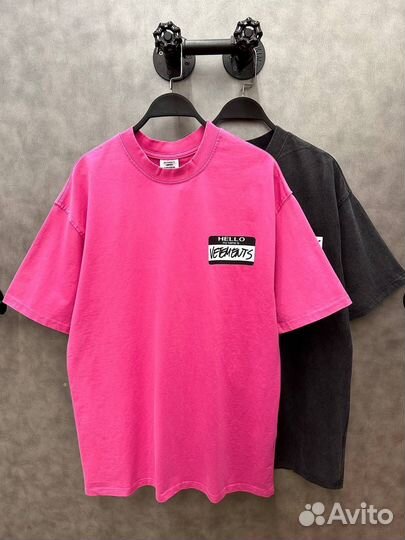 Футболка vetements