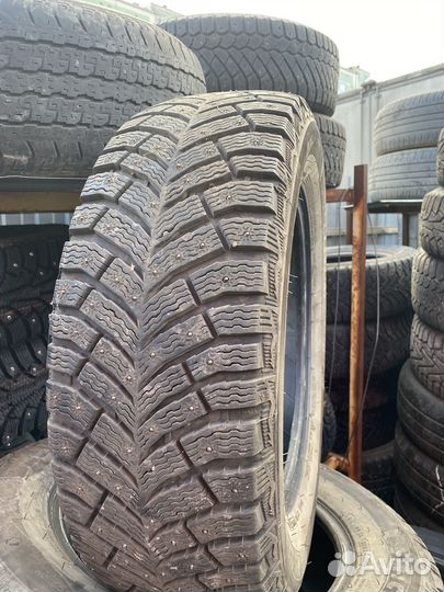 Michelin X-Ice North 4 195/65 R15