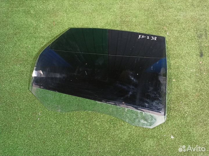Стекло дверное заднее правое Ford Focus 2 хэтчбек