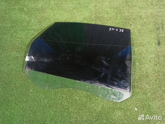 Стекло дверное заднее правое Ford Focus 2 хэтчбек