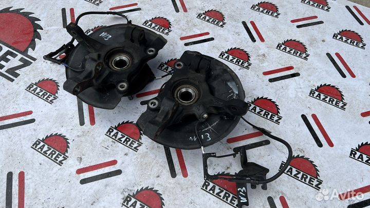 Передние поворотные кулаки Mitsubishi lancer 10