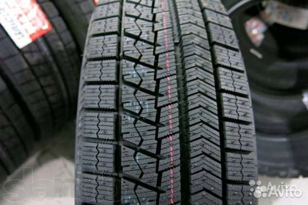 Bridgestone Blizzak VRX 205/60 R16