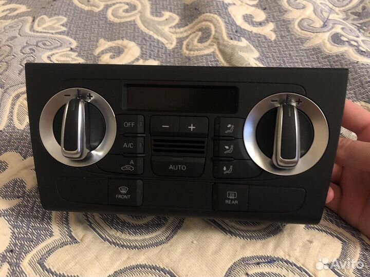 Блок управления климат контролем Audi q3