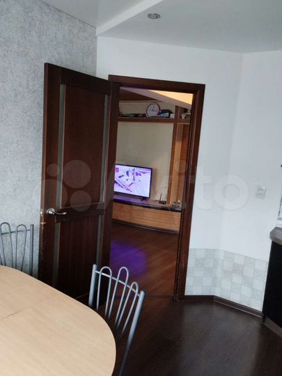 3-к. квартира, 67 м², 3/5 эт.