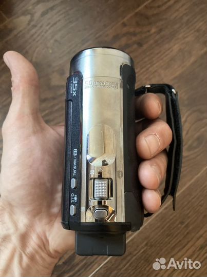 Видеокамера Panasonic HDC-SD60