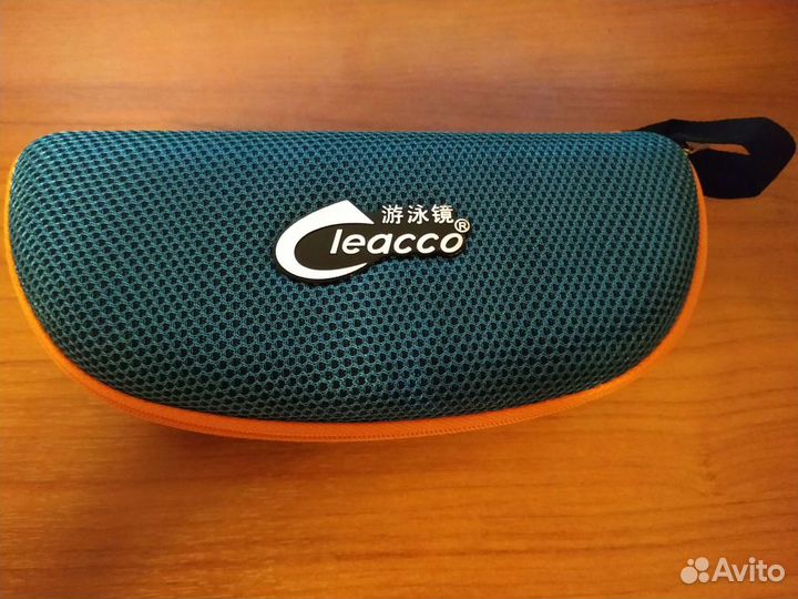 Футляр для очков