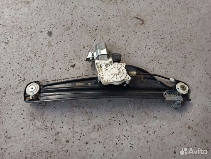 Стеклоподъемник электрический задний левый Bmw E60