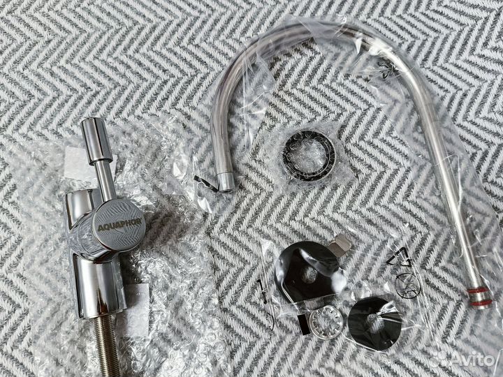 Кран для фильтра новый