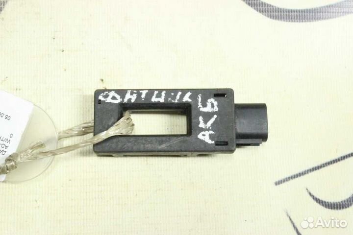 Датчик тока батареи toyota. 2AD-FHV 2AD-FTV 2AZ-FE