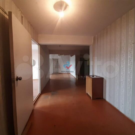 5-к. квартира, 140 м², 3/5 эт.