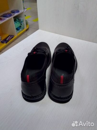 Туфли для мальчика р.34 черный