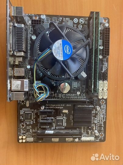 Gigabyte GA-B85M комплект i5 4 поколения озу 8gb