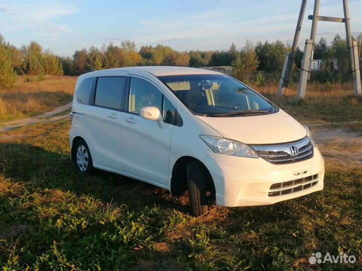 Пассажирские перевозки минивэн