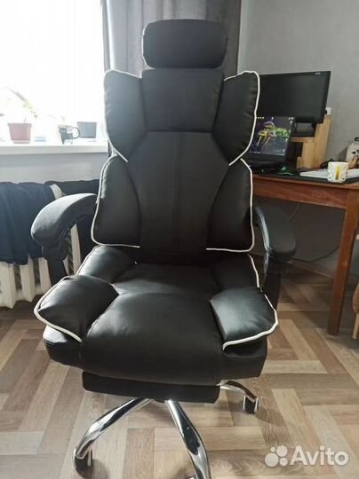 Кресло для игр. Игровое кресло с массажем