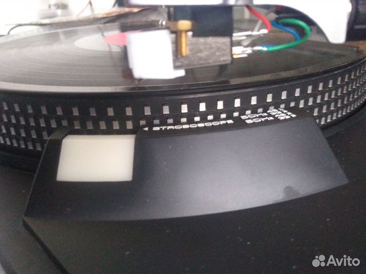 Проигрыватель винила Technics