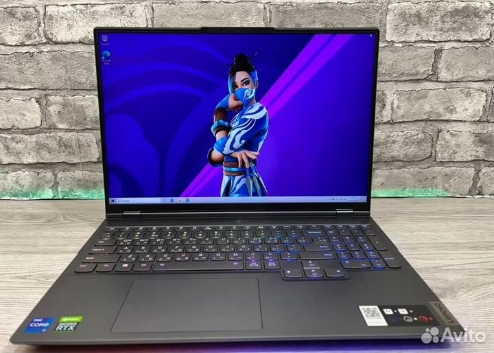 Lenovo Legion 7 i7-11800H / RTX 3070 / RAM32 / 165