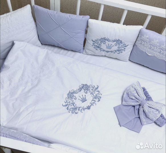 Набор в детскую кроватку