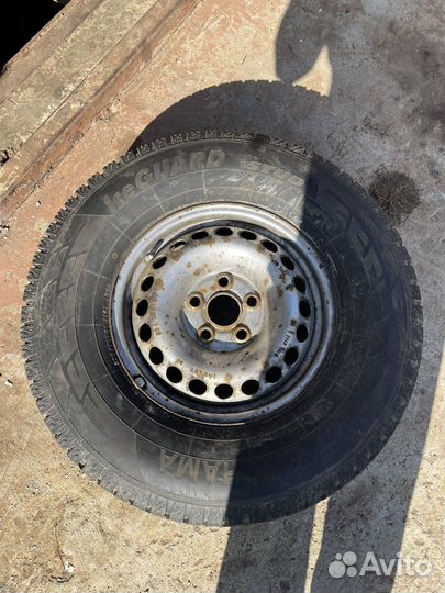 Yokohama Ice Guard Stud IG55 275/70 R16