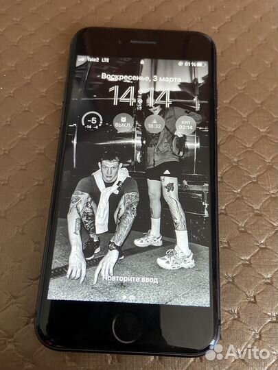 iPhone 8, 256 ГБ