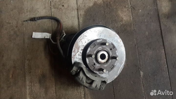 Ступицы в сборе Mitsubishi lancer 6