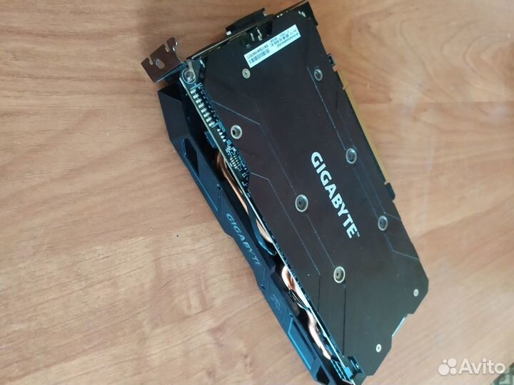 Видеокарта Gigabyte RX 580 8 Гб