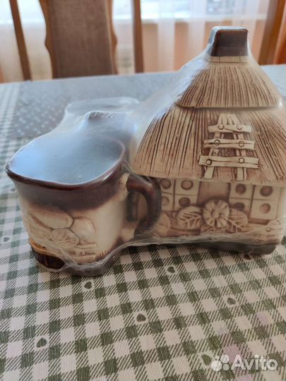 Чайный сервиз новый в коробке и чайник