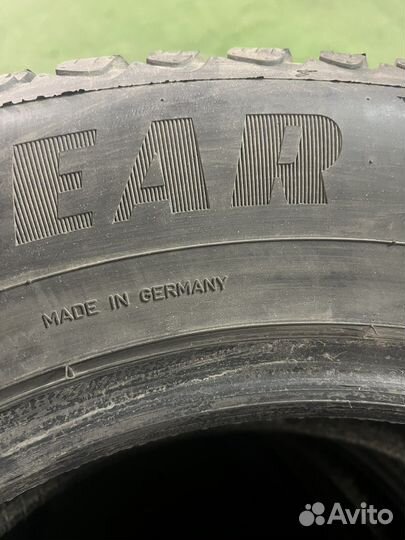 Goodyear UltraGrip Ice Arctic SUV 255/60 R18 112T