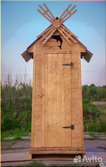 Уличный туалет с установкой