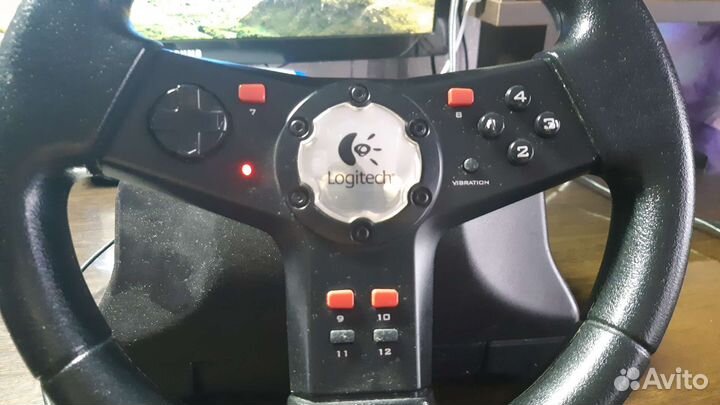 Игровой руль Logitech Formula Vibr.fdb