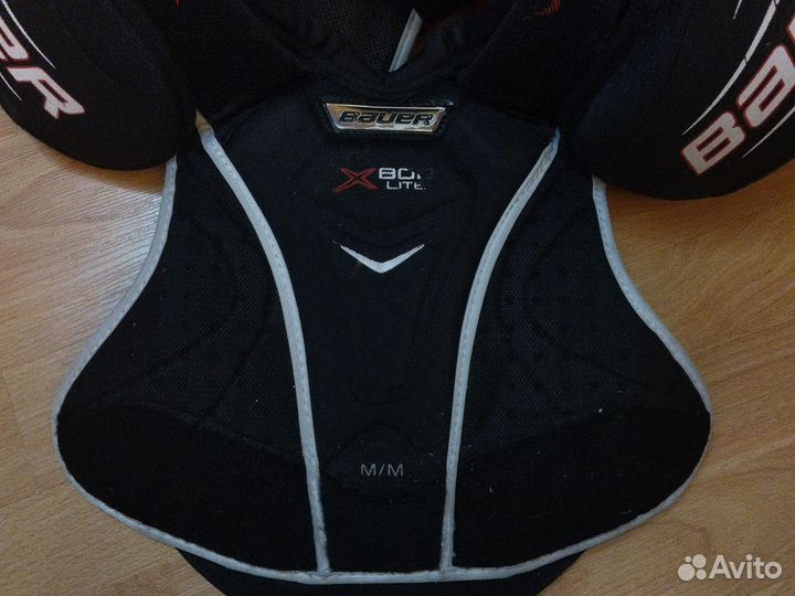 Нагрудник хоккейный Bauer Vapor 800