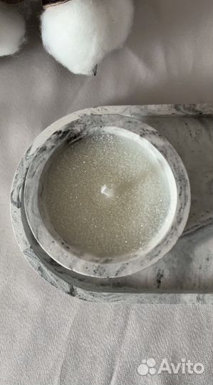 Ароматическая свеча в гипсовом подсвечнике