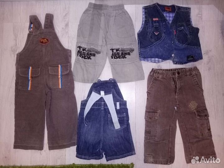 Рубашка, брюки, жилетка