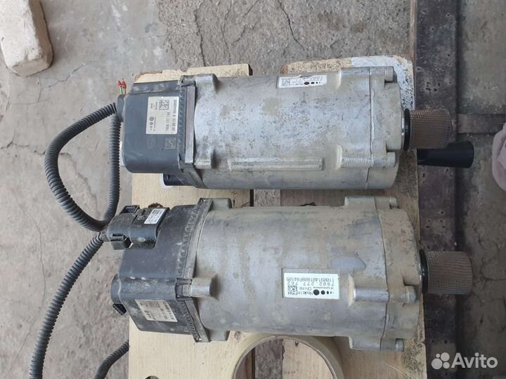 Моторчик рулевой рейки Range Rover