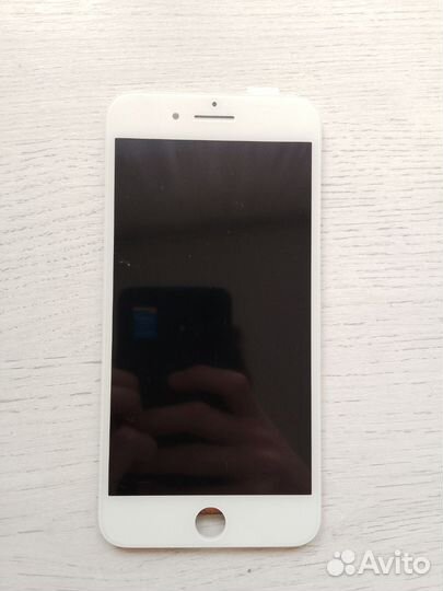 Дисплей на iPhone 8 Plus
