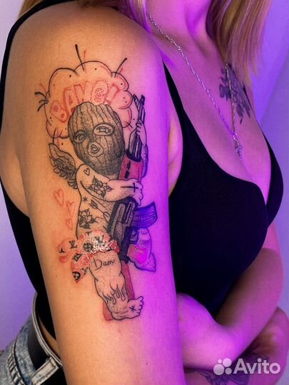 Модель на тату