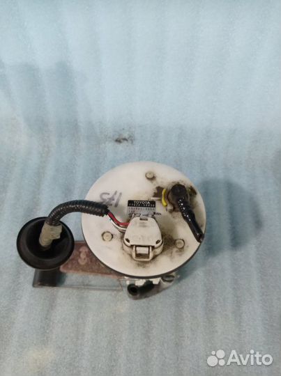 Насос топливный Lexus Gs430 3uzfe