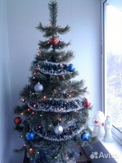 Елка искусственная