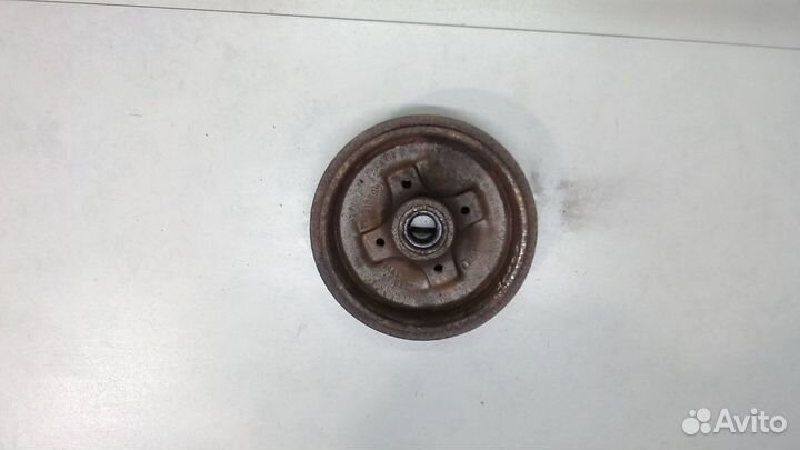 Барабан тормозной Volkswagen Vento, 1995