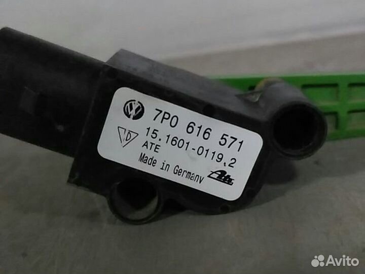 Датчик уровня кузова Volkswagen Touareg NF 2