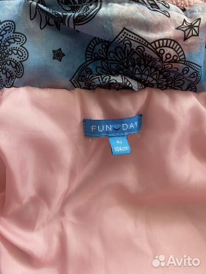 Куртка зимняя для девочки 104 размер