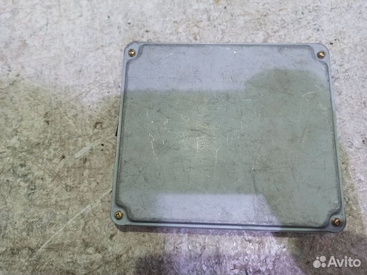 Блок управления двигателем