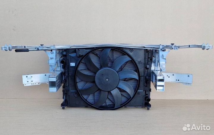 Комплект крепления усилителя с кассетой радиаторов