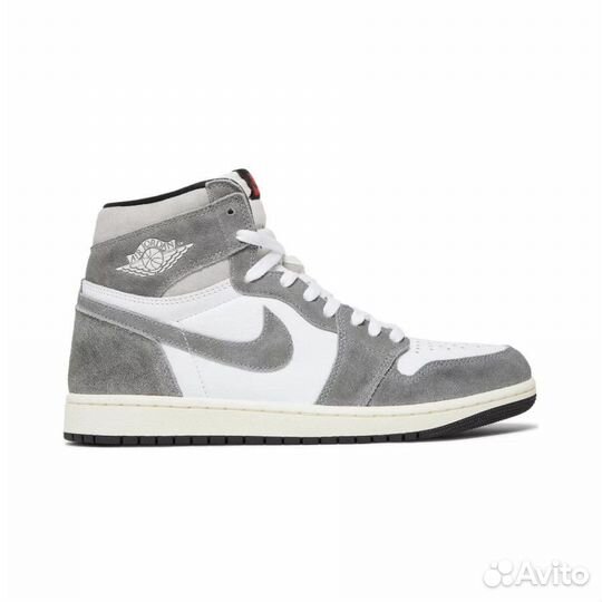 Air Jordan 1 Retro High OG Chicago Lost & Found