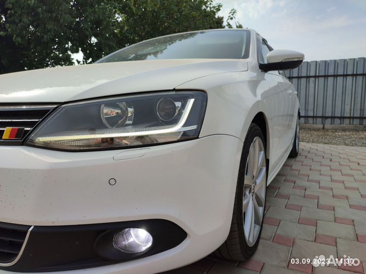 Volkswagen Jetta, 2012