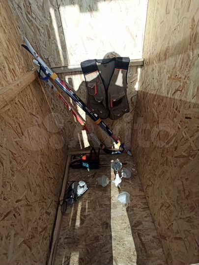 Кладовки, 100 м²